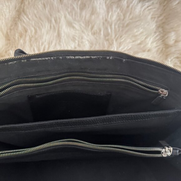 GIANNI ALTIERI FULL GRAIN ITALIAN LEATHER FERRARI BRIEFCASE, BLACK, 17"X12"X1" - Picture 5 of 8